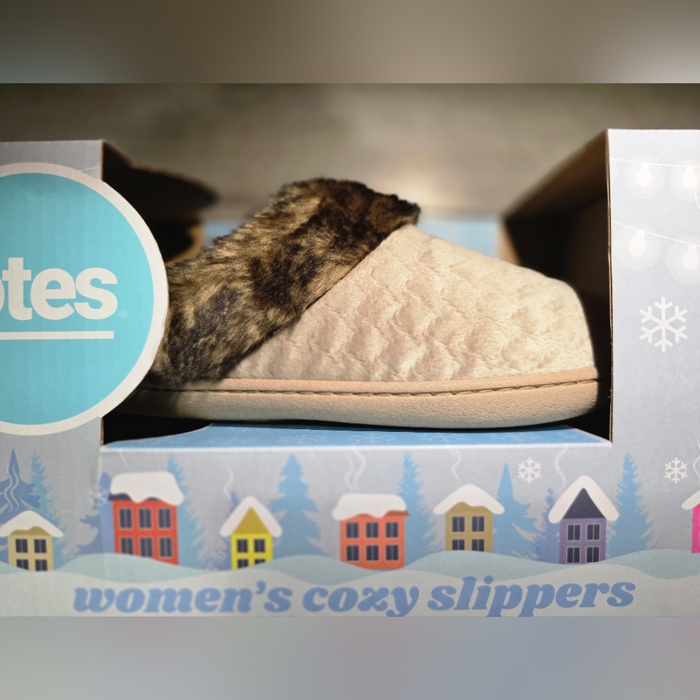 Totes Slippers, Size MD 7-8 , Color Gray